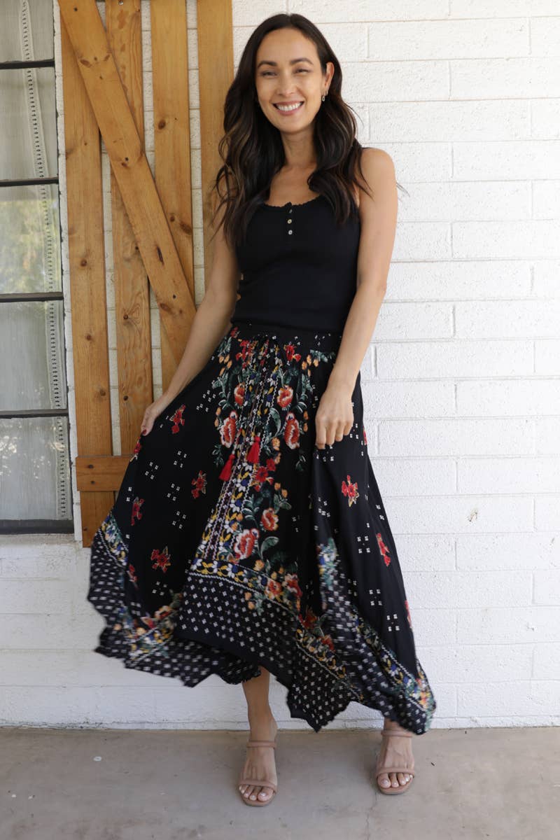 N6E22-A652 HANKY HEM MAXI SKIRT